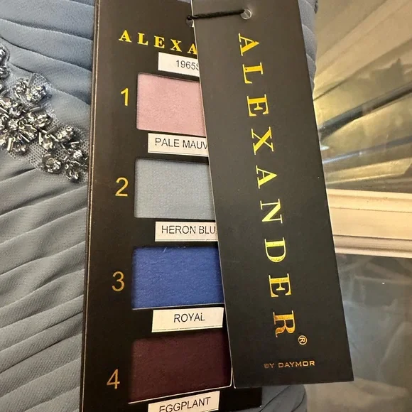 ✔️#78B BNWT ALEXANDER BY DAYMOR EVENING GOWN #1965 - Picture 5 of 17